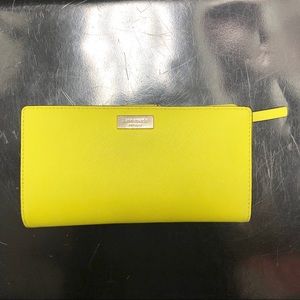 KATE SPADE NEW YORK YELLOW MUSTARD WALLET
